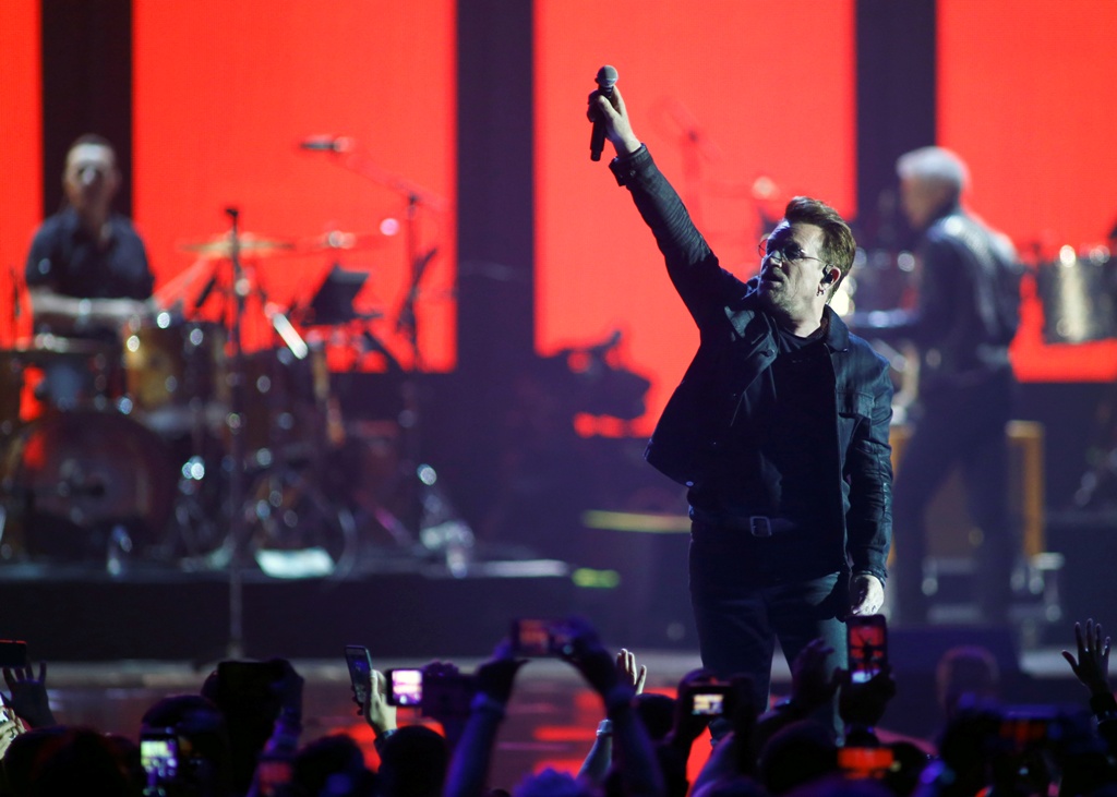 Bono of U2 performs during the iHeartRadio Music Festival at The T-Mobile Arena in Las Vegas, Nevada, U.S. September 23, 2016. REUTERS/Steve Marcus - S1AEUDCGFSAA